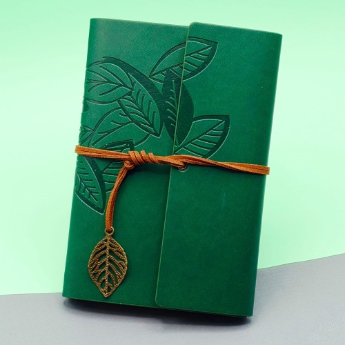  Yeşil Deri Kapaklı Yaprak Desenli Defter