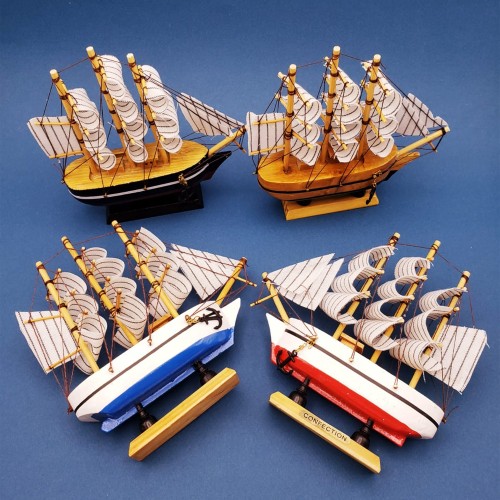 Ahşap Yelkenli Gemi Maketi