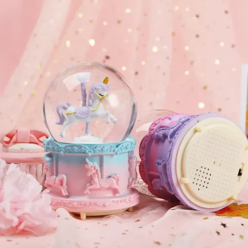 Orta Boy Işıklı Unicorn Kar Küresi