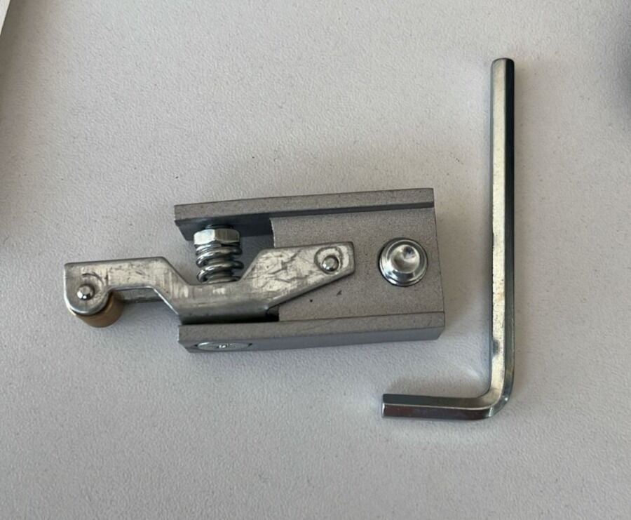 Hafele DCL301 İçin sabitleme parçası