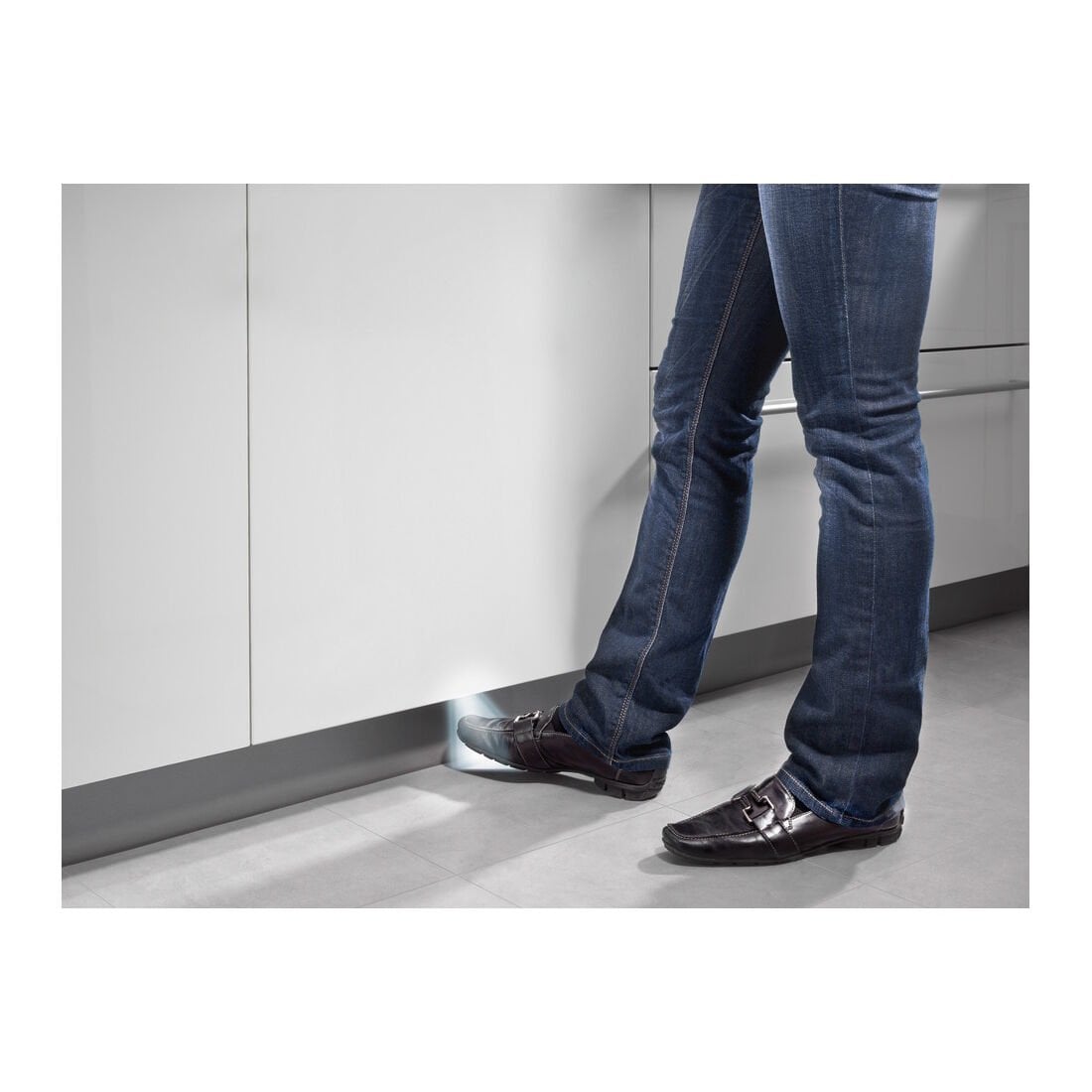 Hafele Pedal03 Sensörlü Kapak Açma Mekanizması